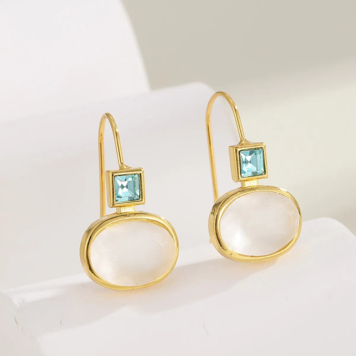 Elegant Round Dangle Earrings